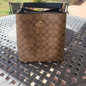 Coach Signature Bucket Bag